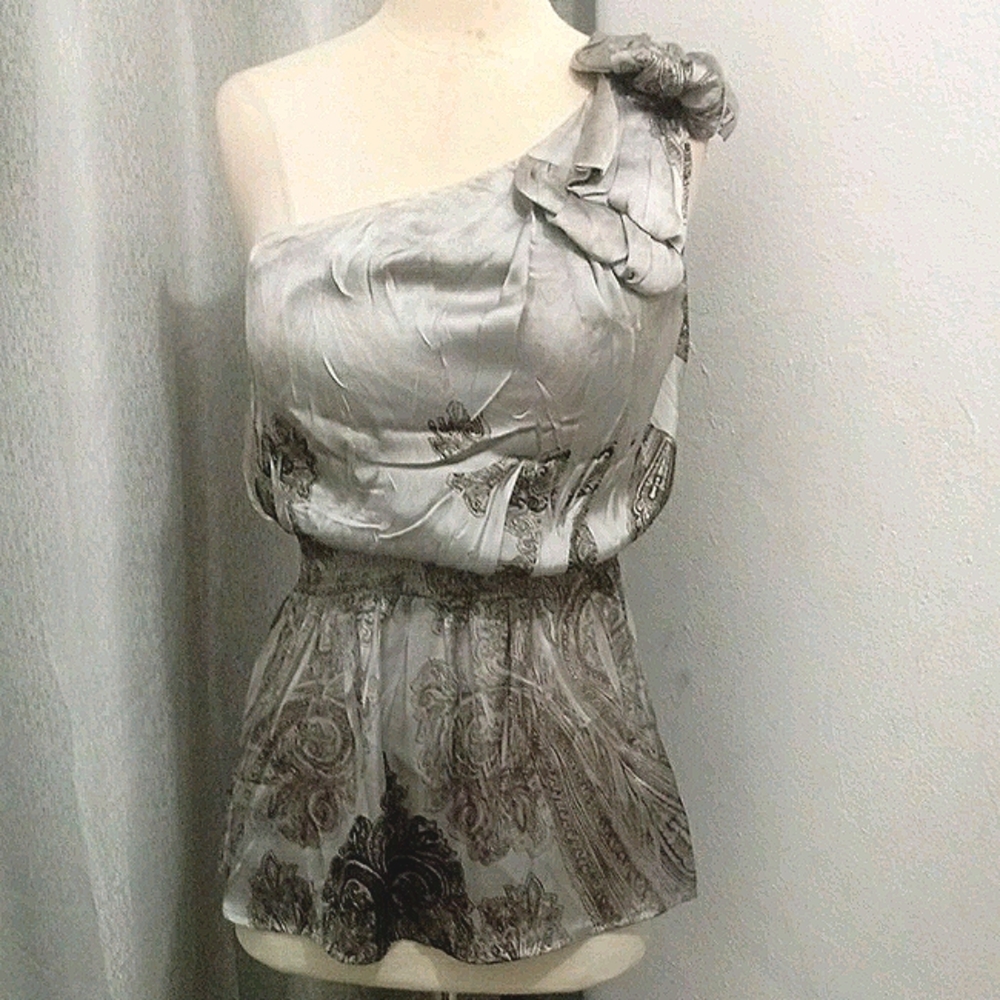 Infinito One shoulder top